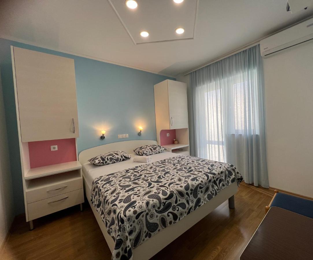 Apartments Jurisic Baška Voda المظهر الخارجي الصورة